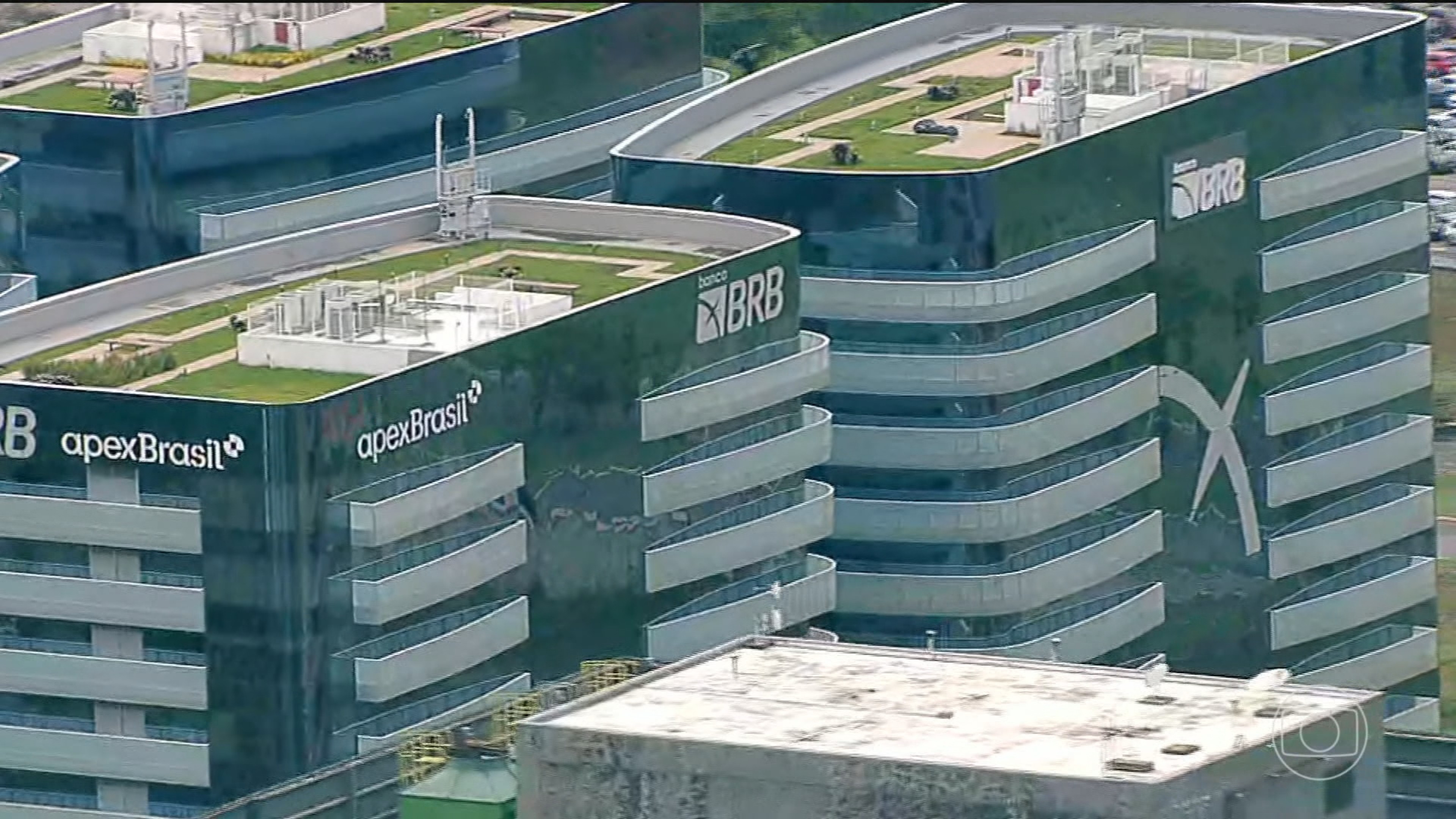 Desastre Financeiro: S&P Global Rebaixa Nota de Crédito do BRB!