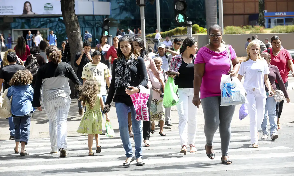 Desemprego no Brasil: Taxa Sobe para 5,8% em Fevereiro, mas É o Menor Valor Desde 2012