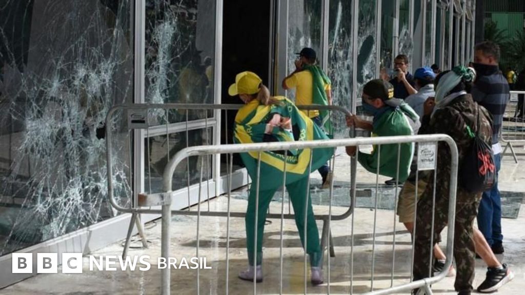 Documentário BBC | 8 de Janeiro: o dia que abalou o Brasil