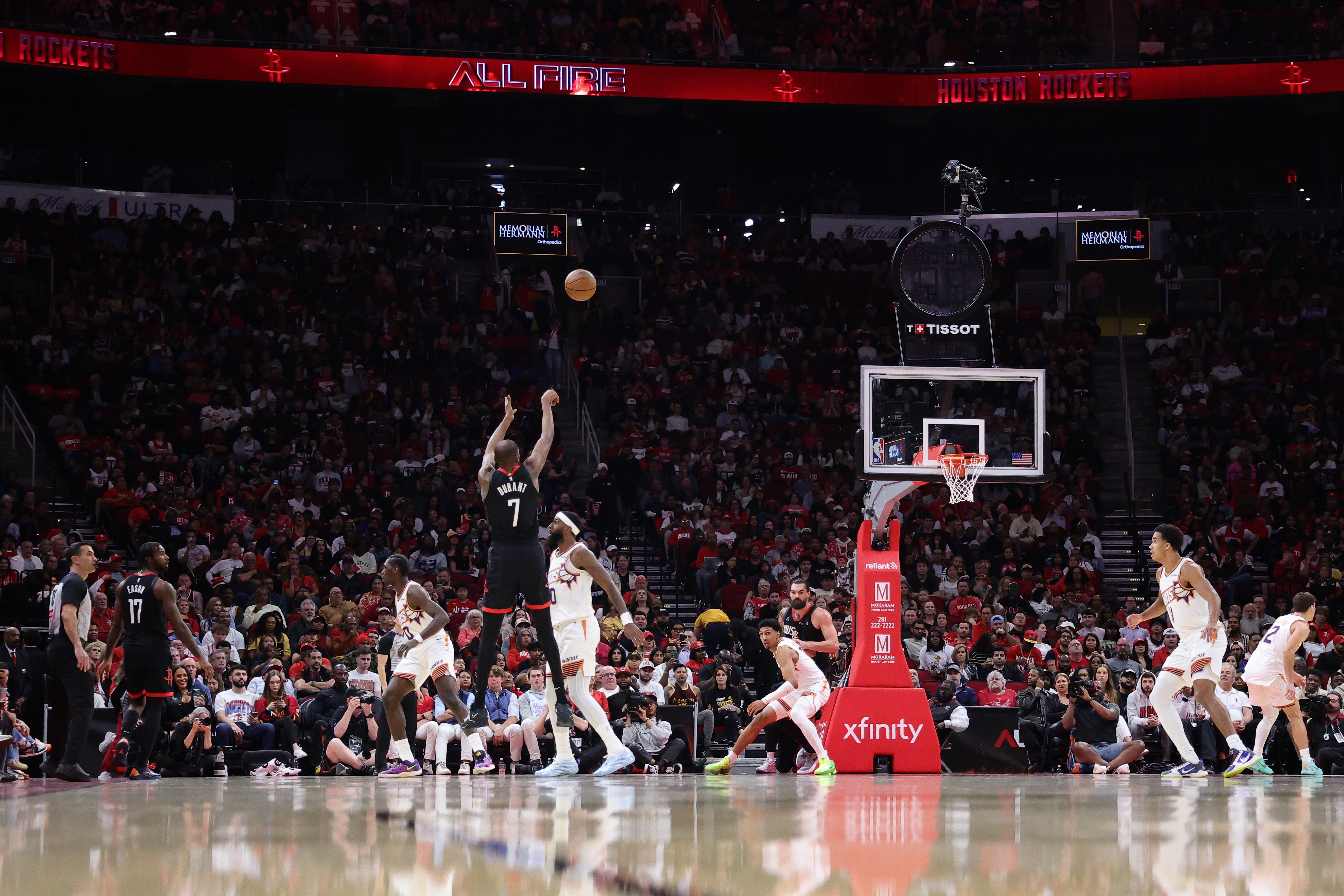 Durant decide no último segundo e provoca Suns: "É bom vencer um time que te expulsou"
