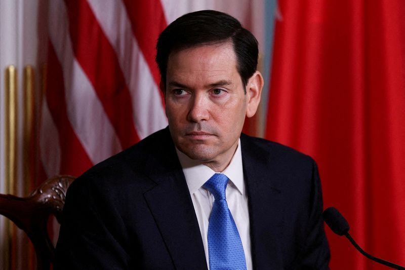 Em meio a protestos no país, Marco Rubio diz que EUA apoiam povo iraniano