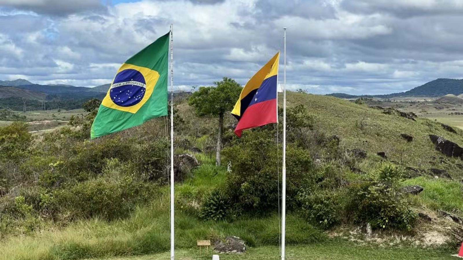 Em meio à tensão com os EUA, RS terá casa de passagem com prioridade para famílias venezue
