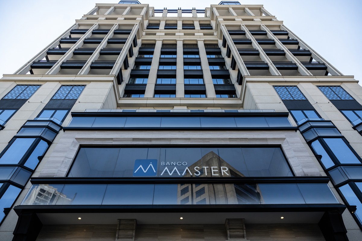 Entenda o bombardeio digital contra o BC envolvendo o Banco Master