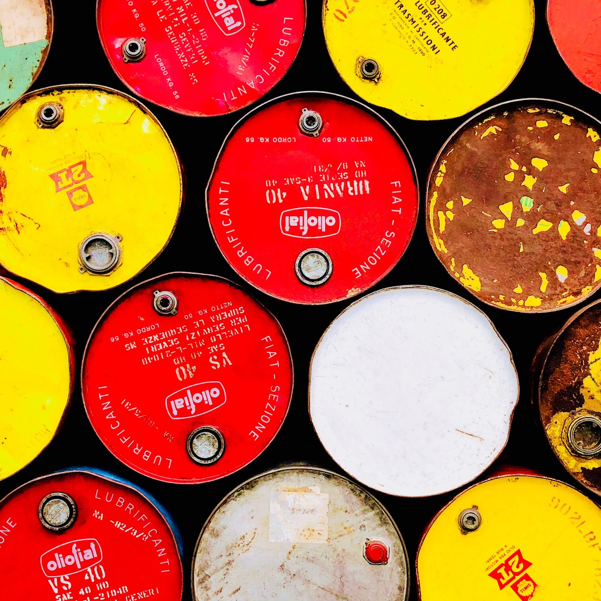 Estoques de petróleo dos EUA caem mais do que o esperado, na semana passada