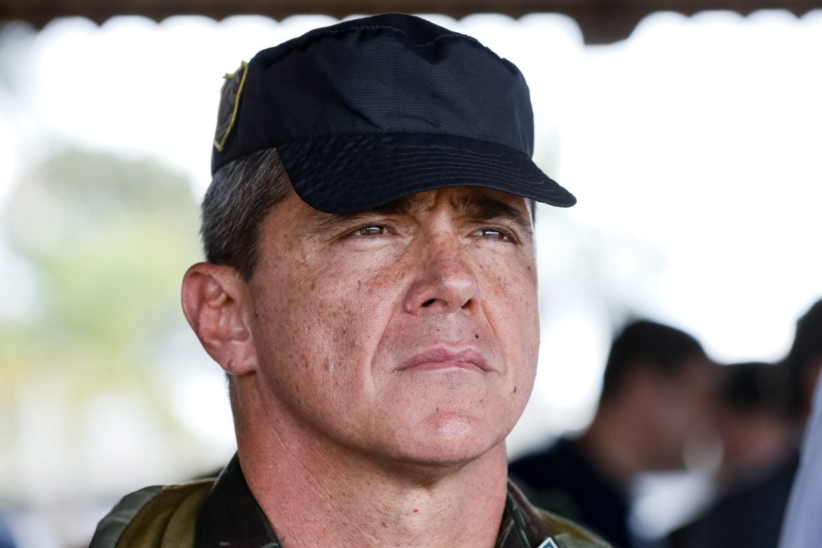 Exército autoriza visita íntima para general condenado no caso golpista