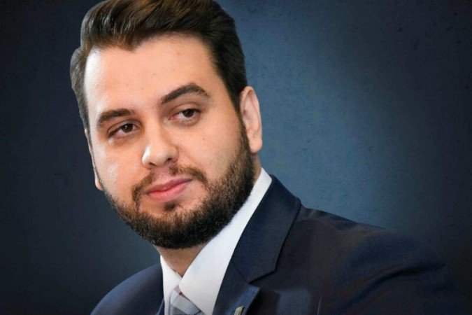 Filipe Martins está detido no Paraná após decisão de Moraes