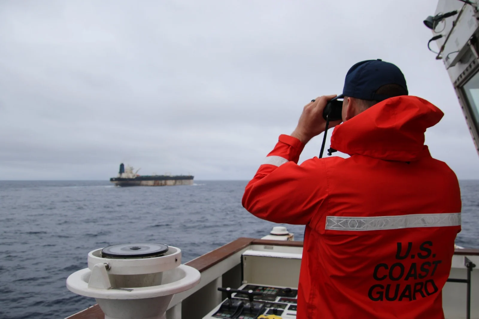 Forças Armadas dos EUA apreendem petroleiro russo ligado à Venezuela