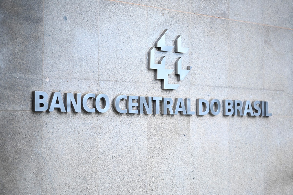 Frente parlamentar de competitividade divulga nota de apoio ao BC