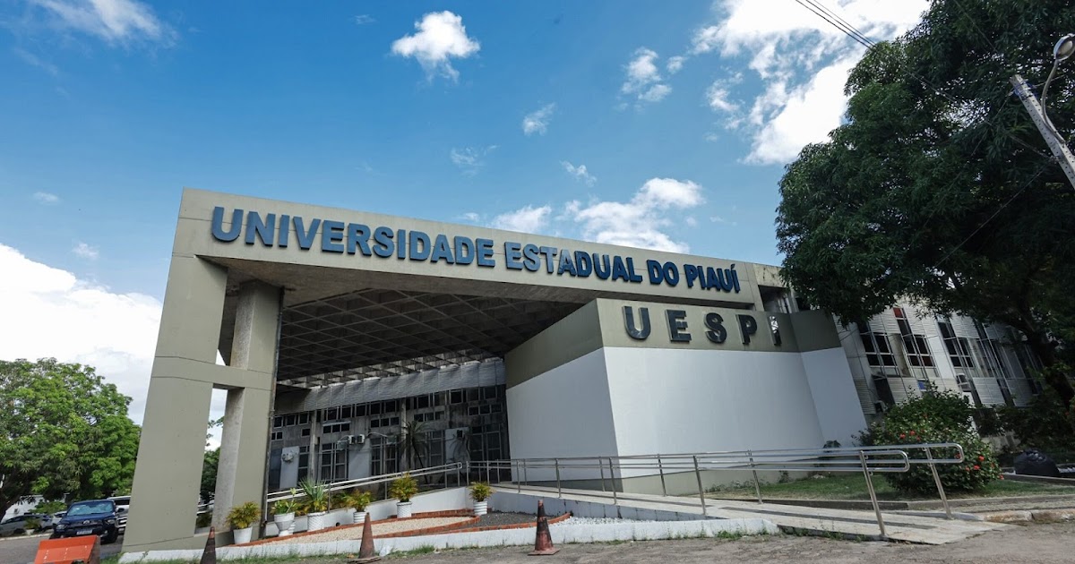 Garanta sua qualificação gratuitamente: 1.180 vagas em idiomas abrem na UESPI