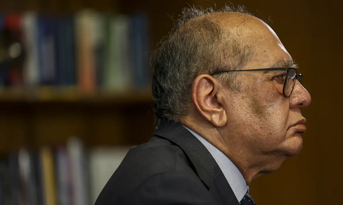 Gilmar Mendes Impõe Uniformidade de Remuneração ao Judiciário e MP
