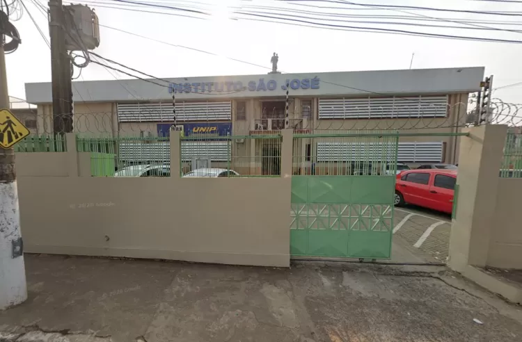 Governo do Acre exonera padrasto de adolescente após ataque em escola: O que aconteceu e como as investigações seguem