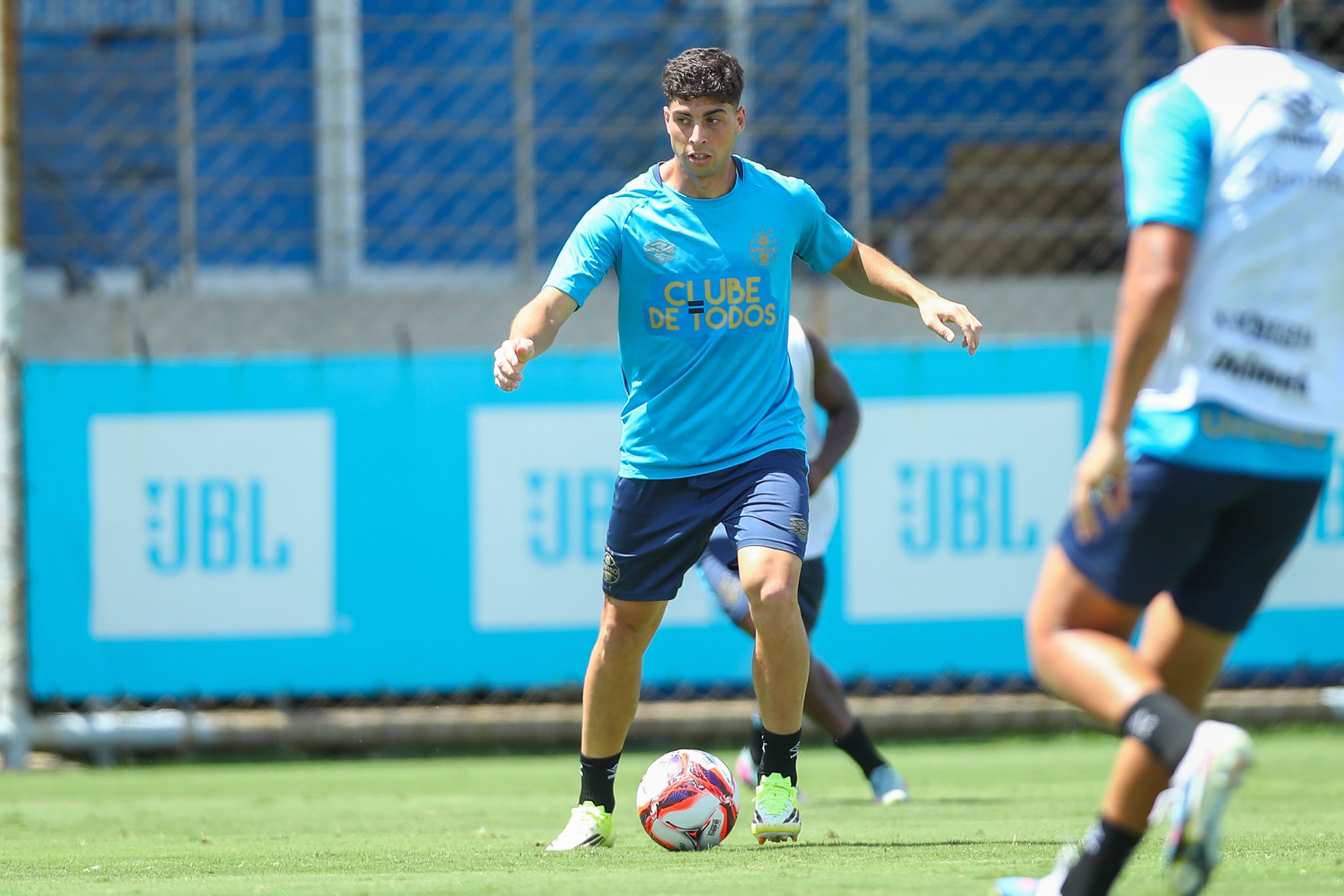 Grêmio Pronta para Estreias e Retornos - Luís Castro olha para Possíveis Voltas