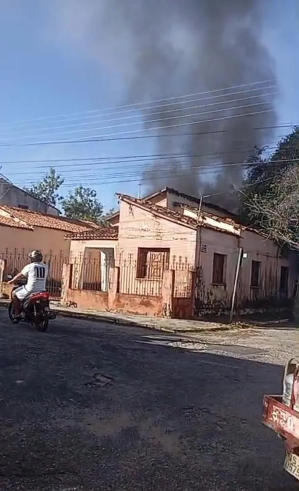 INCÊNDIO EM IMÓVEL DESATIVADO: O QUINTO ELEMENTO DE SANTA QUITÉRIA?