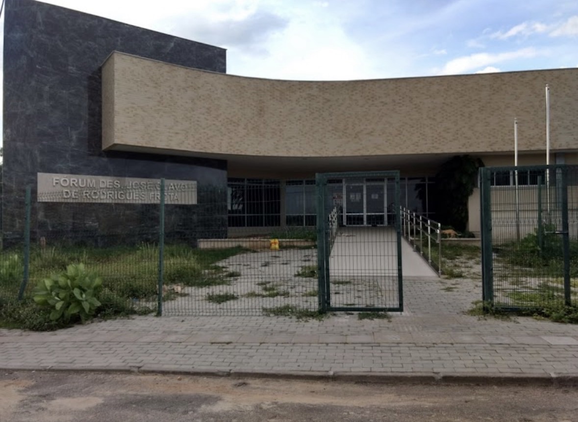 Julgamento de Homicídio em Crateús: Acusado de Assassinato à Facadas Será Julgado