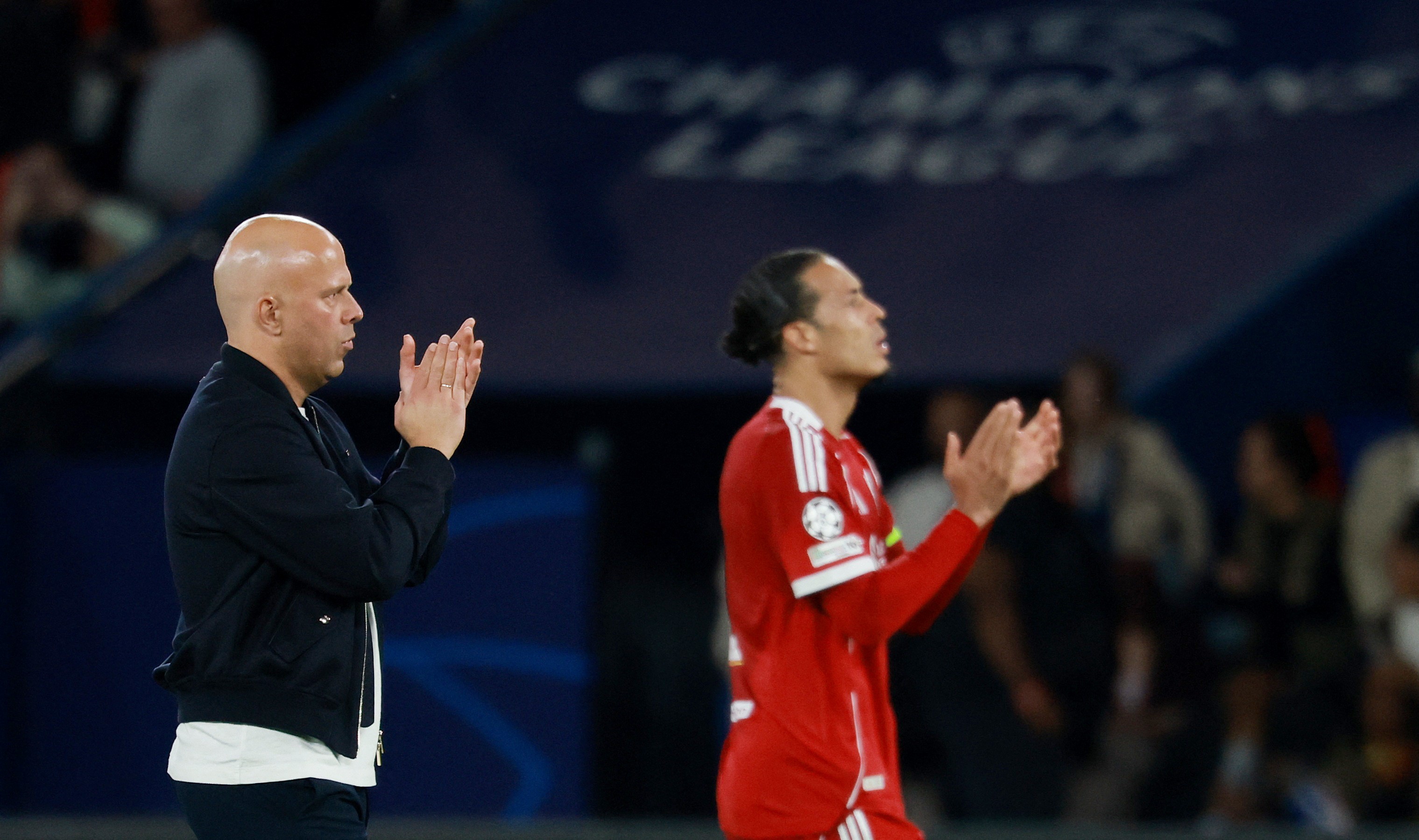 Liverpool reconhece modo de sobrevivência na derrota para o PSG e busca virada em casa