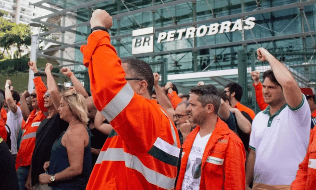 Lula e o Trabalhador: 3 anos de mudanças reais