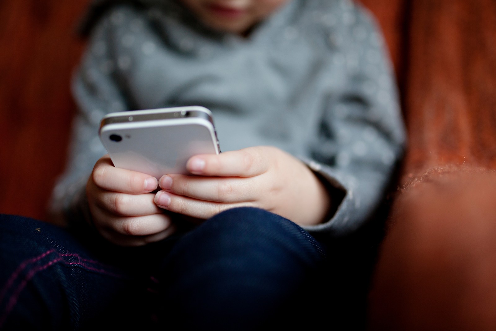 Lula Vai Imprimir Lei Digital para Cidades Adolescentes: O Que Mudará para Crianças