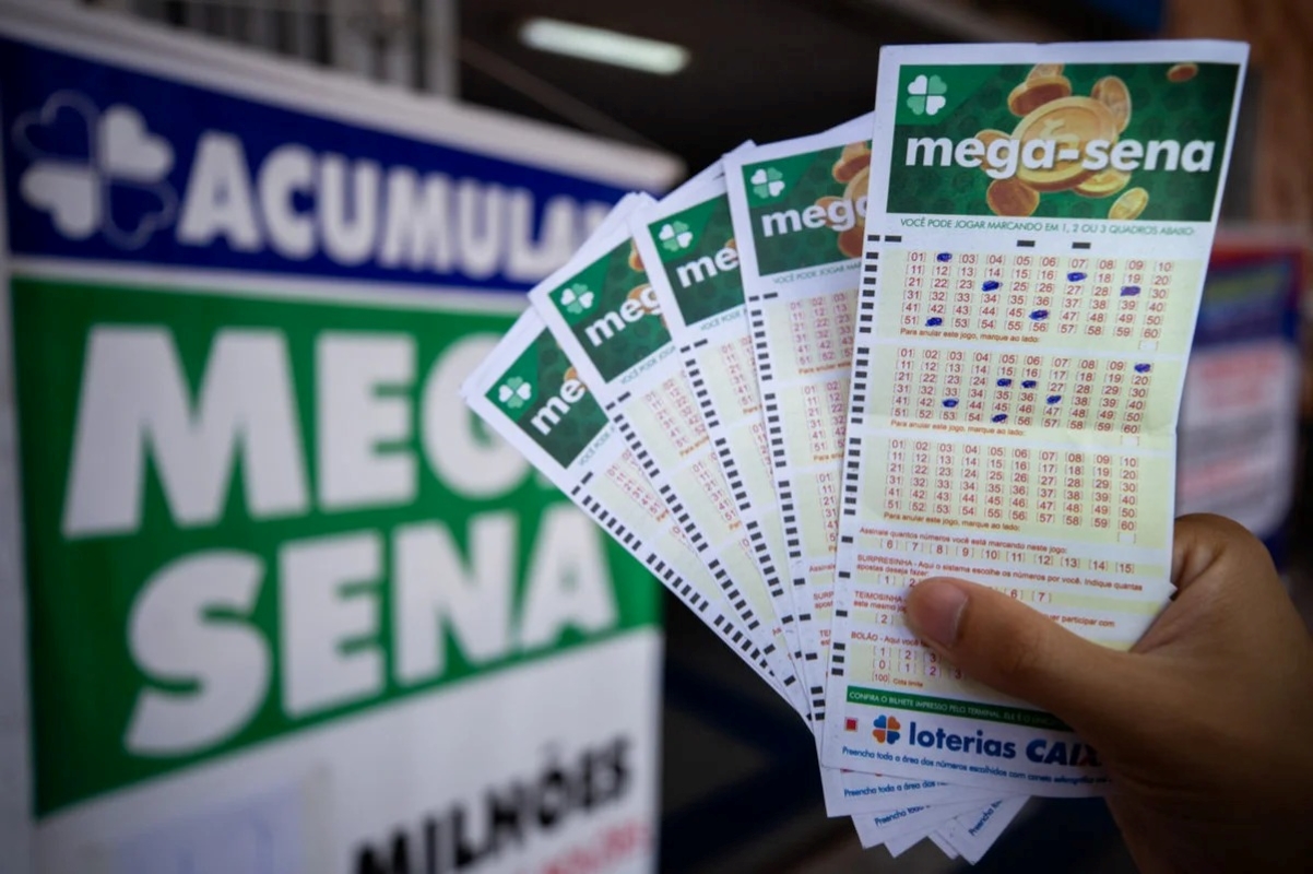 Mega-Sena acumula e prêmio sobe para R$ 10 milhões. Veja dezenas