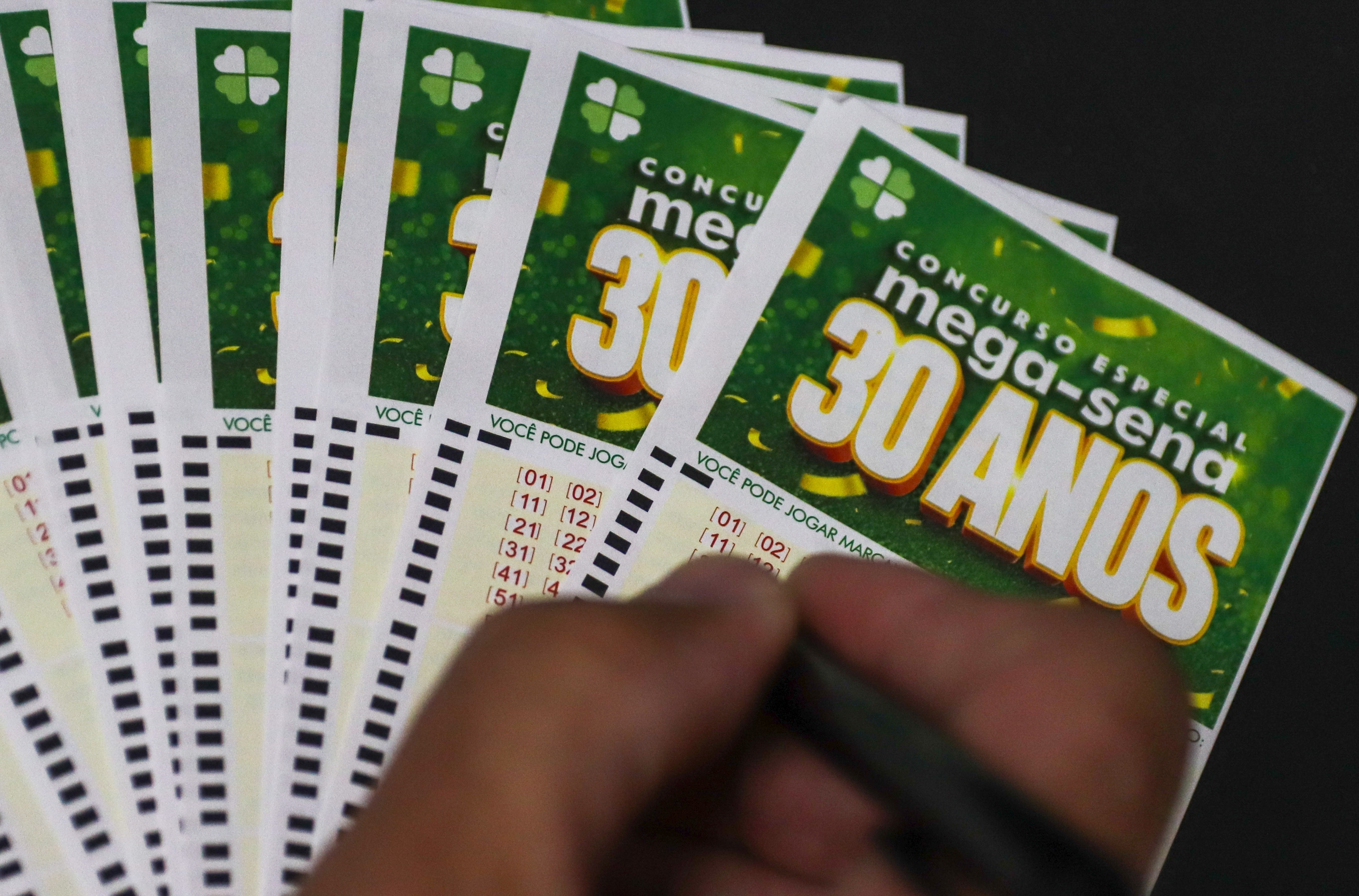 Mega-Sena de 30 Anos: Duas Apostas Ganham R$ 168 Milhões!