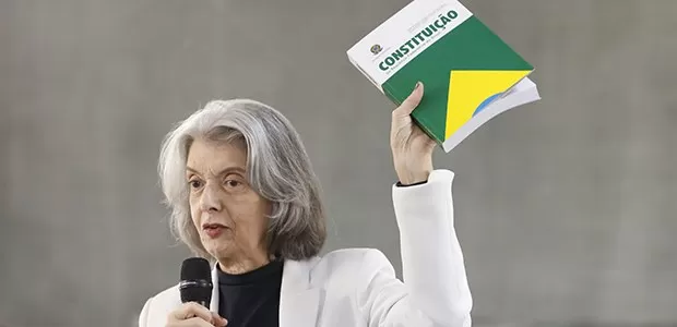 Ministra Cármen Lúcia: 'Constituição Federal deve ser um instrumento de libertação permanente'