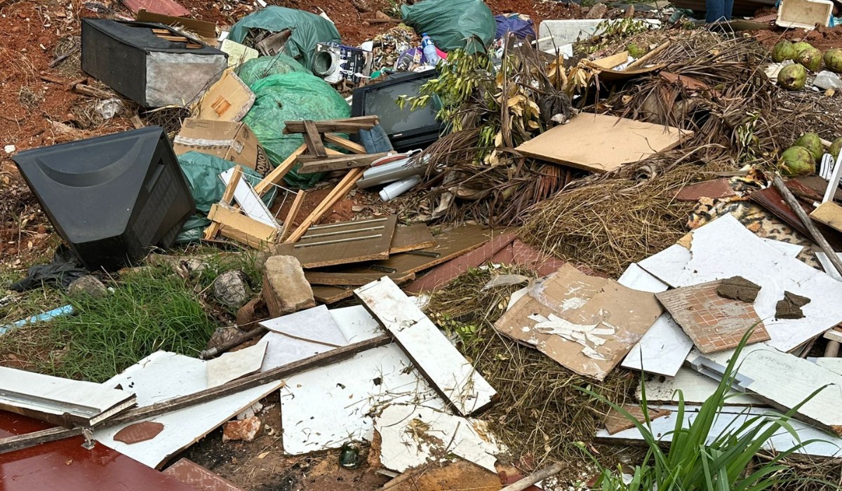 Moradores podem denunciar descarte irregular de lixo pelo WhatsApp em Presidente Prudente