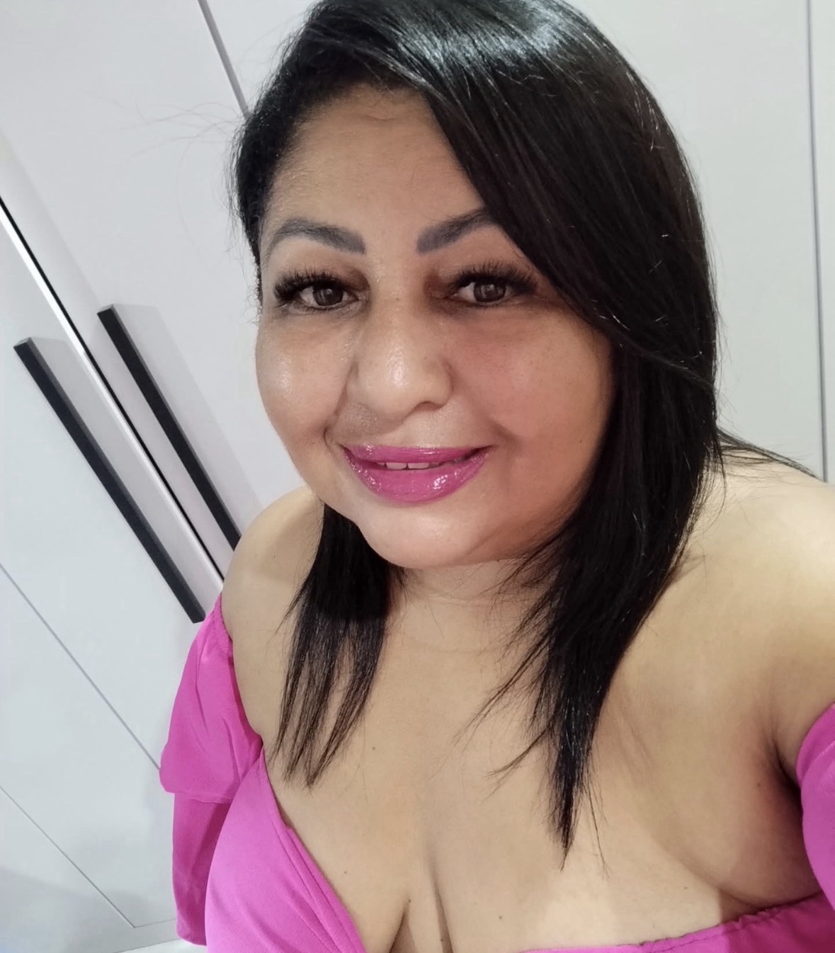 Morte Em Surpresa: Técnica de Enfermagem 'Pink' Morre em Crateús ao Ser Encontrada Desacordada em Casa