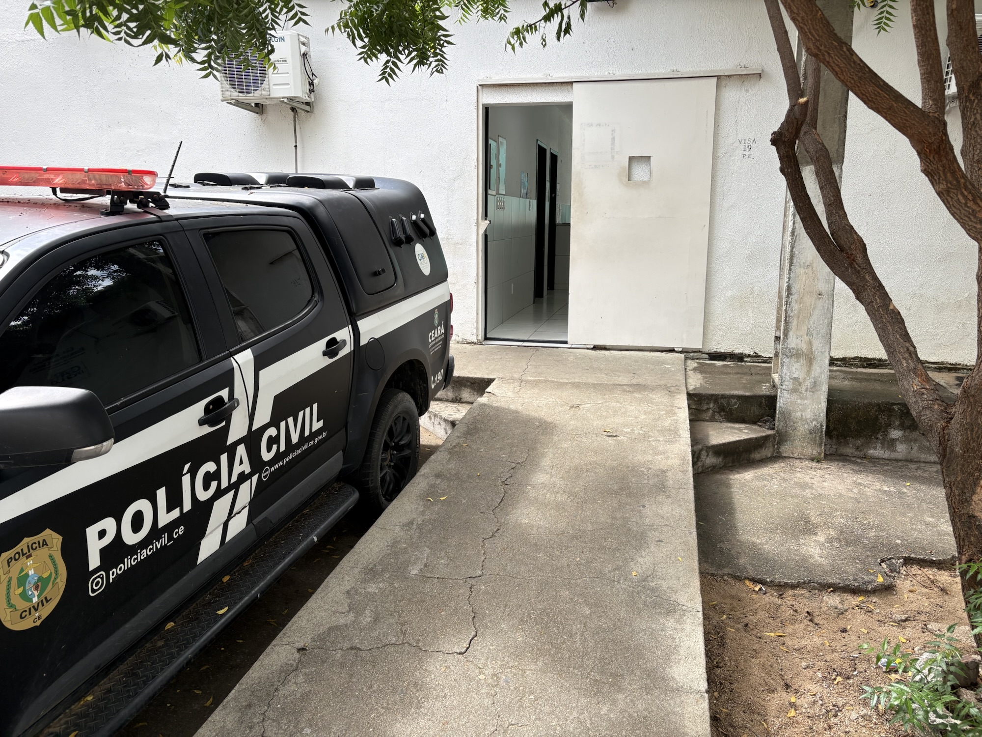 Mulher presa em Crateús por abandono de incapaz: polícia investiga