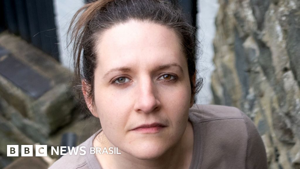 Mulher Traumatizada: Como Um Website de Troca de Casais Encorajou Seu Abuso