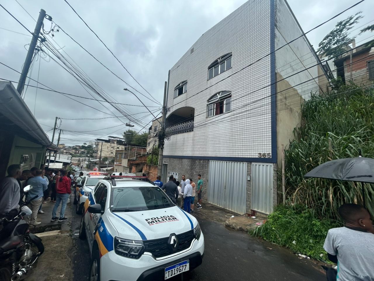 O que se sabe sobre o caso do homem que matou o próprio pai, madrasta, irmãs e sobrinho em