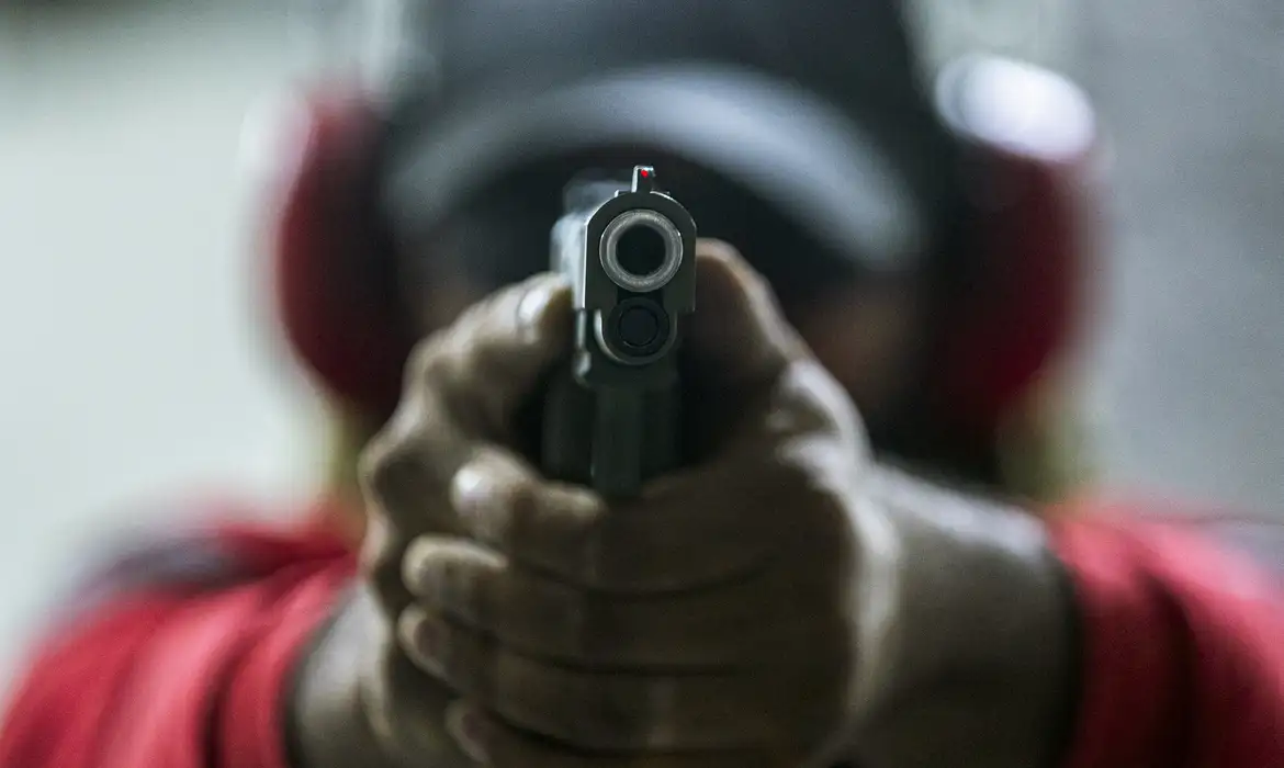 OMS ignorou armas como risco à saúde em 3.230 resoluções, aponta relatório