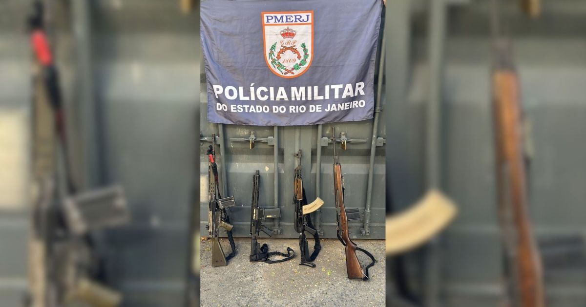 Operação em São Gonçalo (RJ) tem prisões e apreensões de fuzis