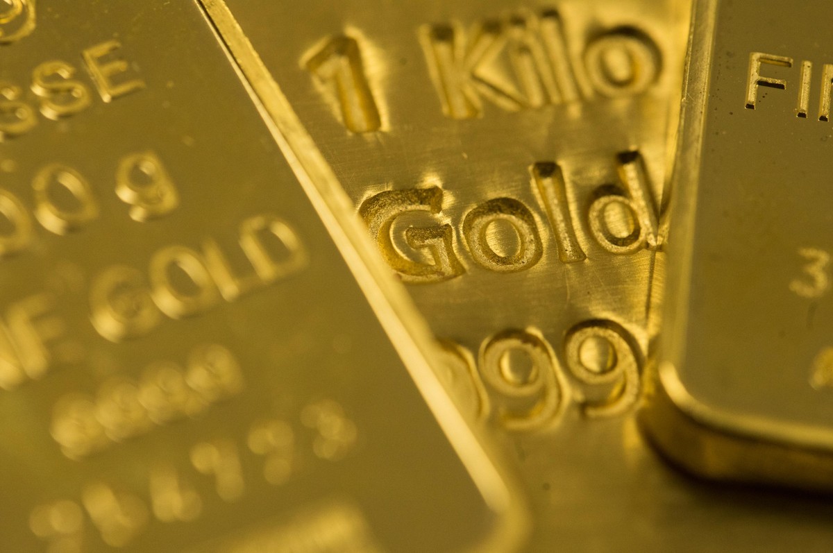 Ouro fecha estável de olho em rebalanceamento de índices de commodities