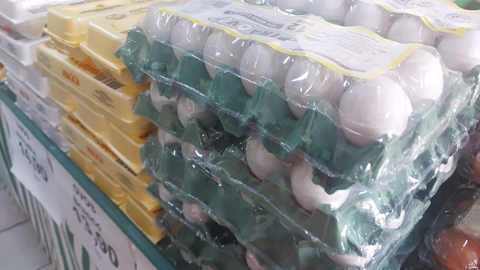 Ovos de alto valor: Brasil exporta recordes em fevereiro e reforça poder de compra dos avicultores