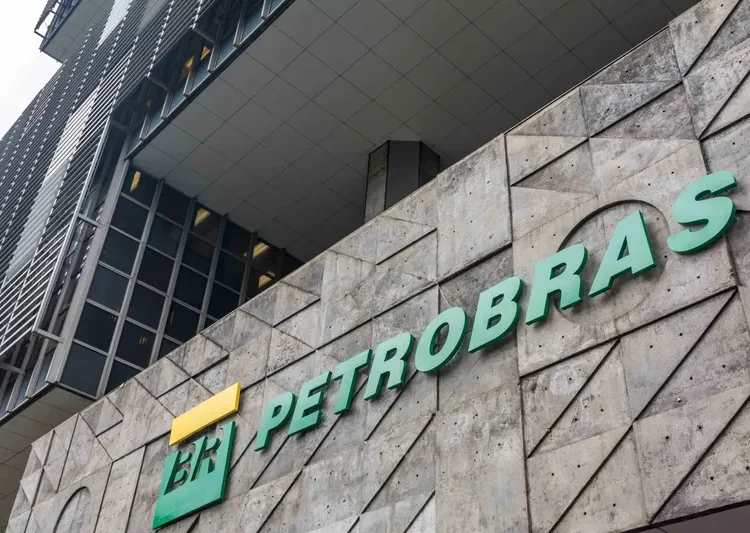 Petrobras É Multada por Falhas em Sonda da Foz do Amazonas - Quanto é a Multa?
