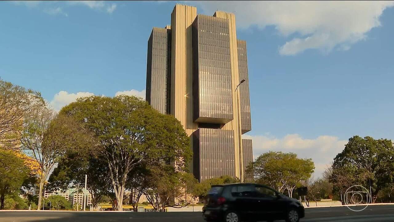 PIX movimenta R$ 35,4 trilhões em 2025 e bate recorde; BC promete novidades para este ano