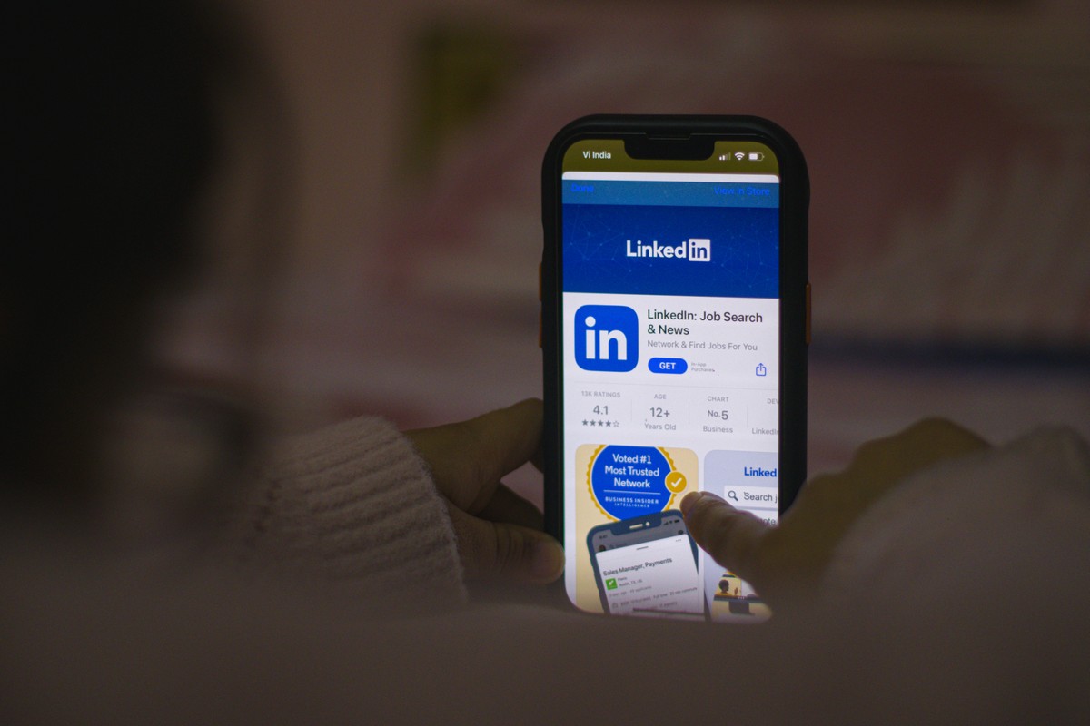 Por que as mulheres estão trocando de gênero no LinkedIn