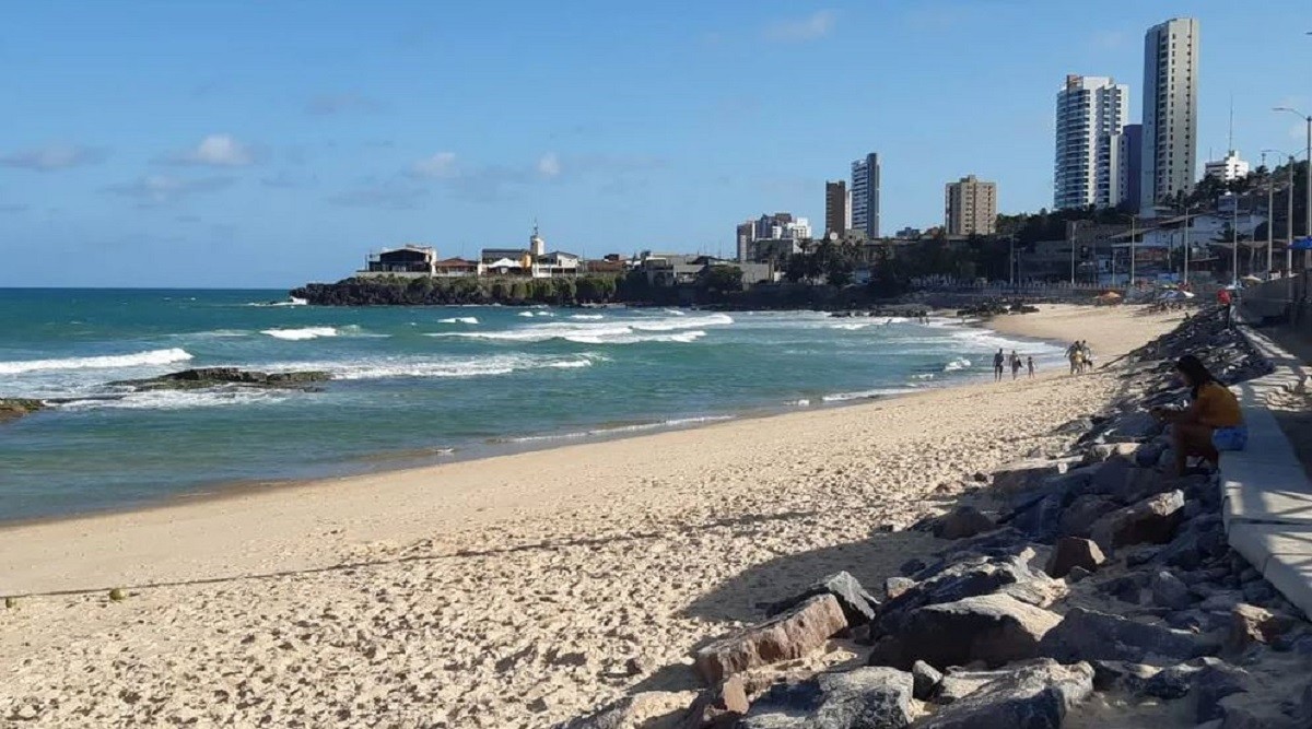 Praias do RN: 11 trechos são impróprios para banho no carnaval!