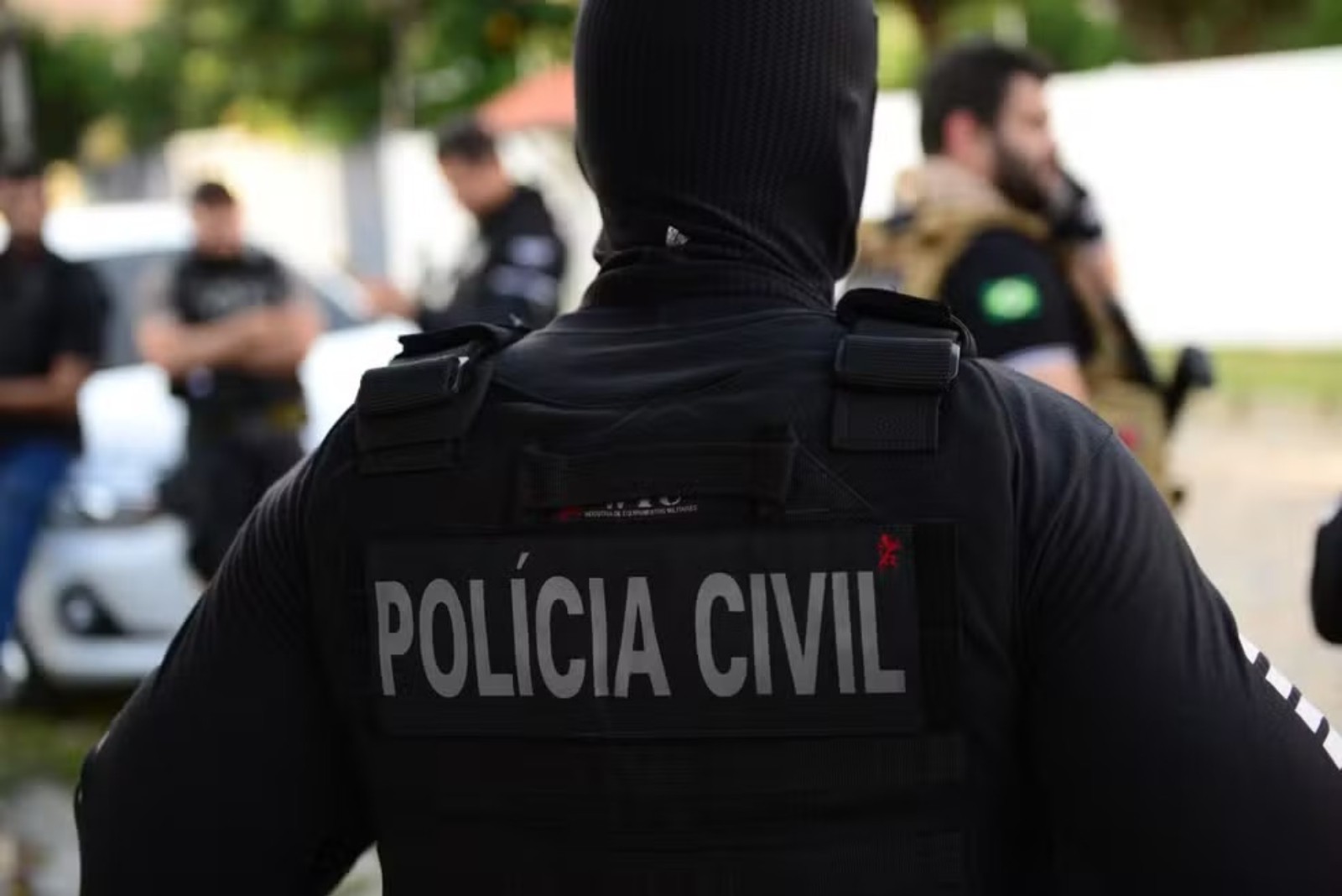 Prisão de Líderes do PCC: Polícia Cearense Acaba com Tráfico de Armas na Bolívia