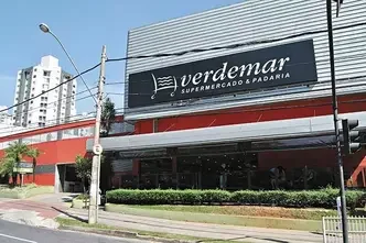 Rede Mineira de Supermercados Implanta Jornada de Trabalho Revolucionária