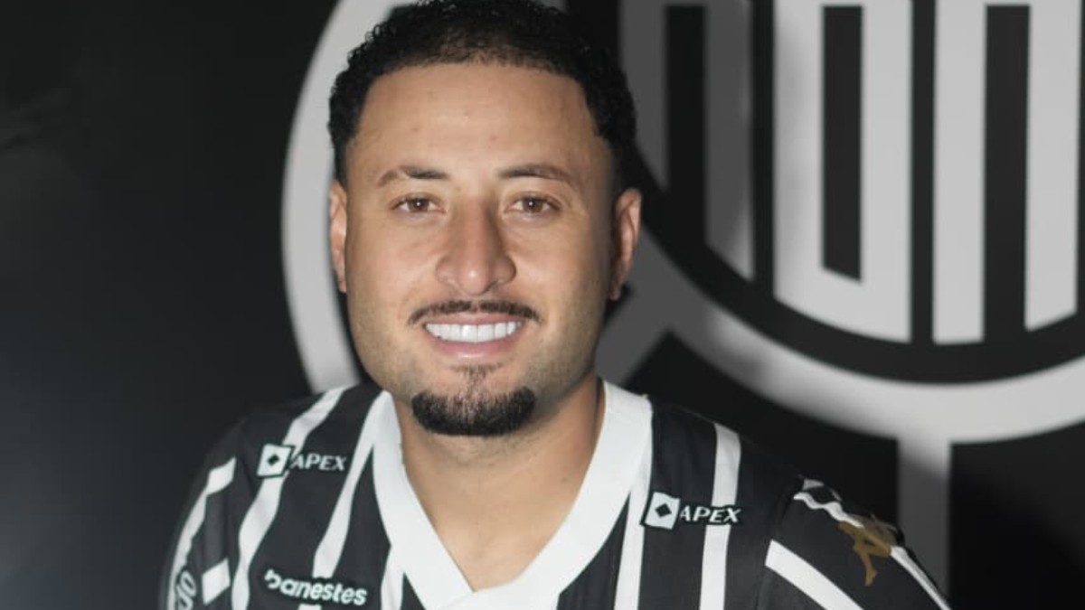 Rodrigo Carioca retorna ao Rio Branco-ES: Conheça o atacante que encantou o Capixaba 2024