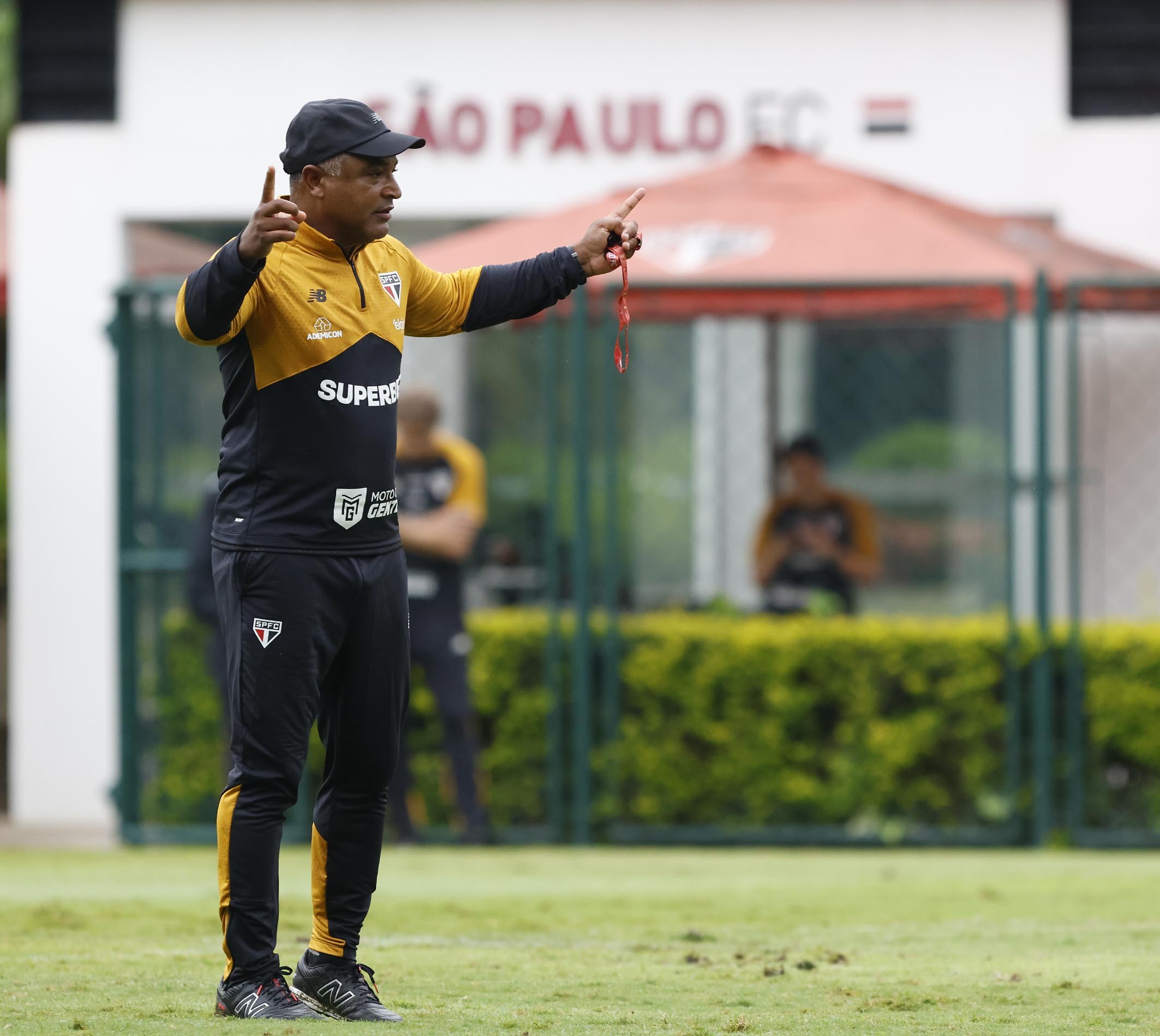 São Paulo: Por que jovens de Cotia sumiram dos relacionados do time