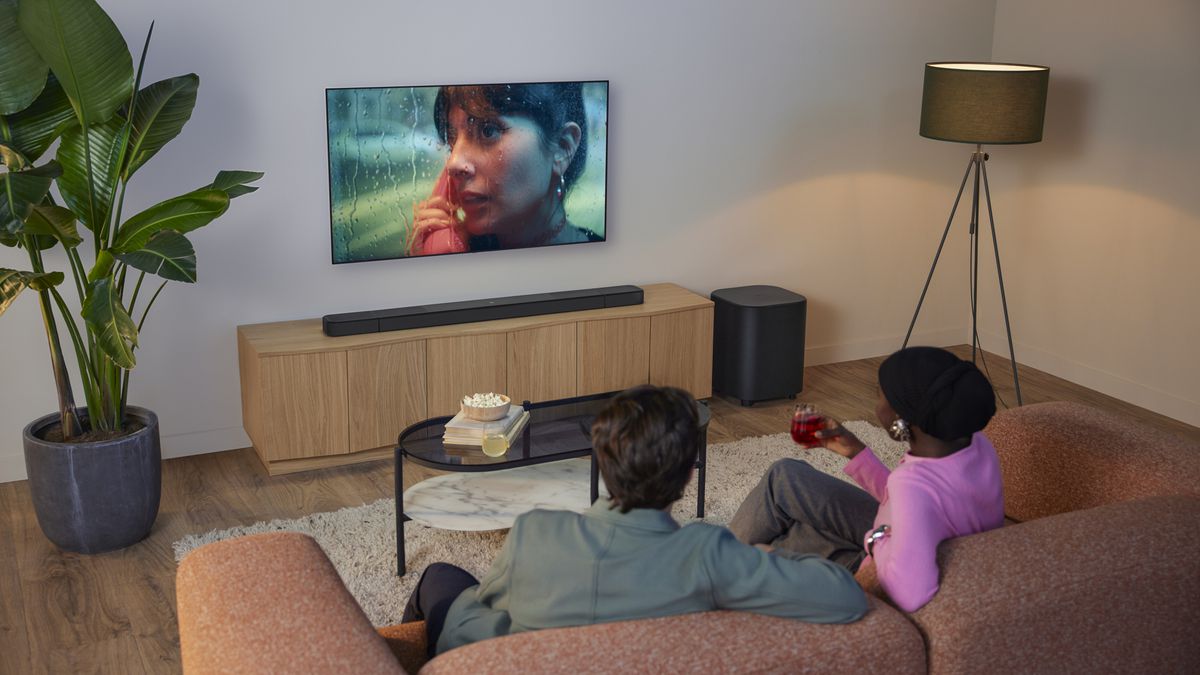 Speakers da JBL poderão ser pareados com TVs da Samsung para som surround