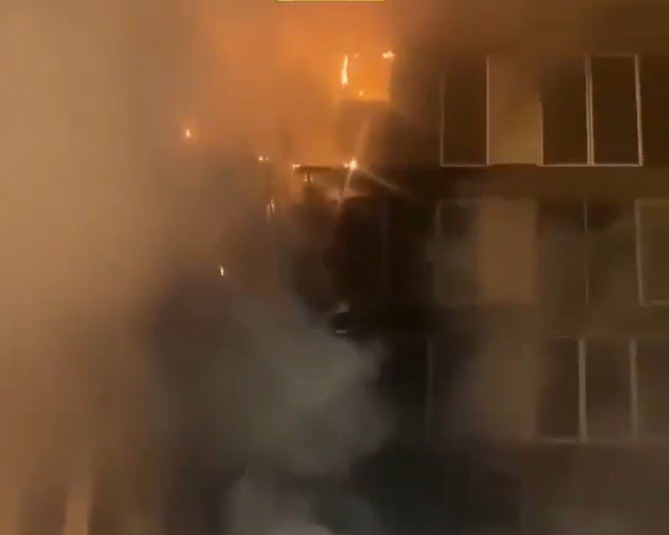 Torcedores colocam fogo em sede do governo da Líbia em protesto contra arbitragem