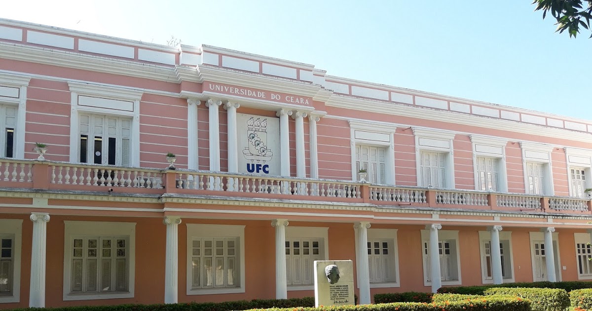 UFC Oferece 21 Vagas de Professor Substituto: Salários de até R$ 8,3 mil