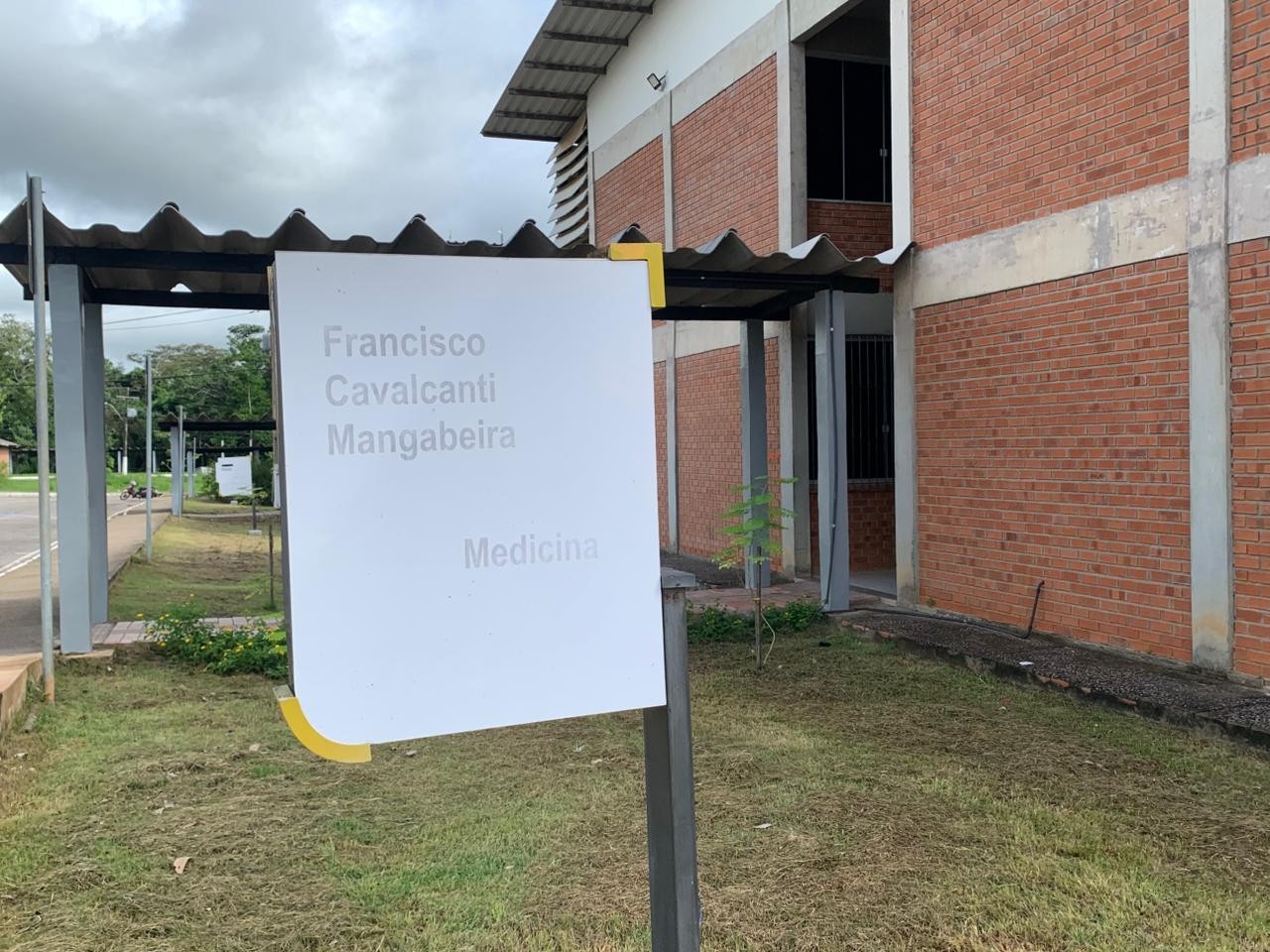 Vai fazer o vestibular de medicina da Ufac? Confira locais de prova e horários