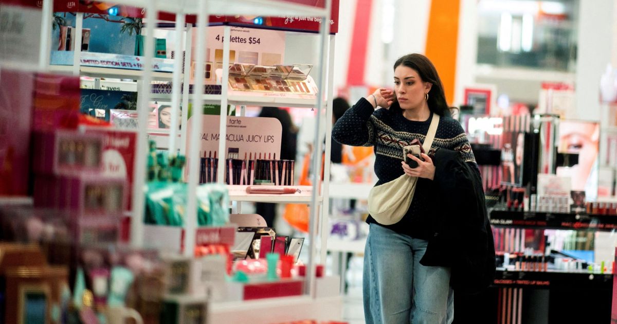 Vendas no varejo dos EUA ficam estáveis em dezembro