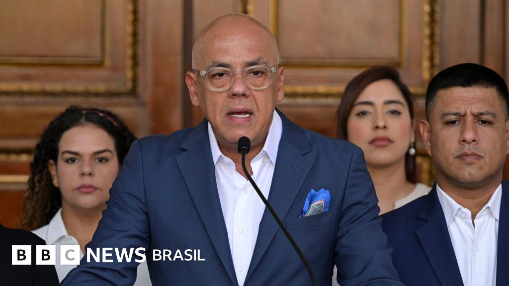 Venezuela anuncia libertação de 'número significativo' de presos para 'buscar a paz' e agr