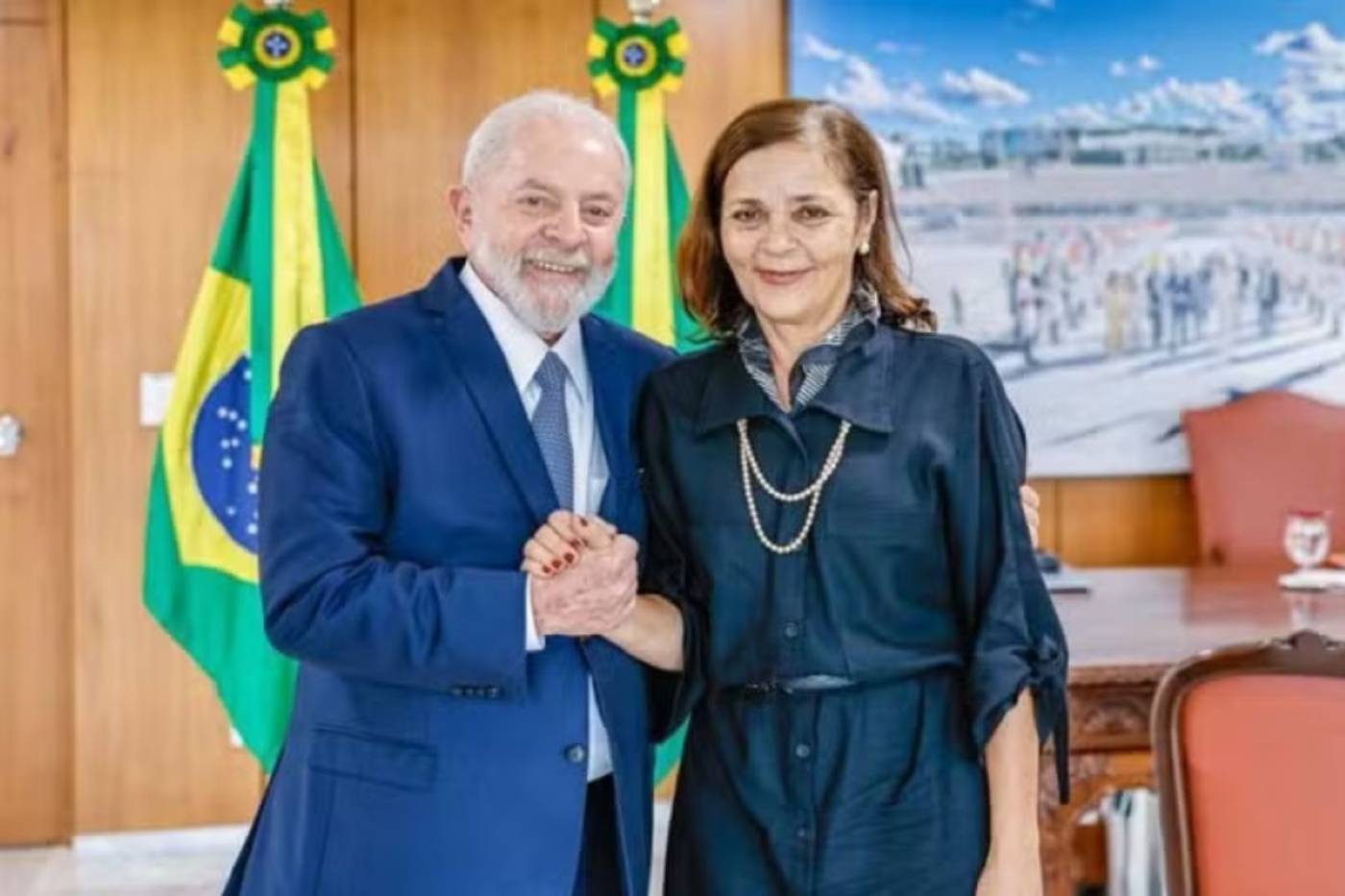 Venezuela: embaixadora brasileira vai à posse de Delcy Rodríguez