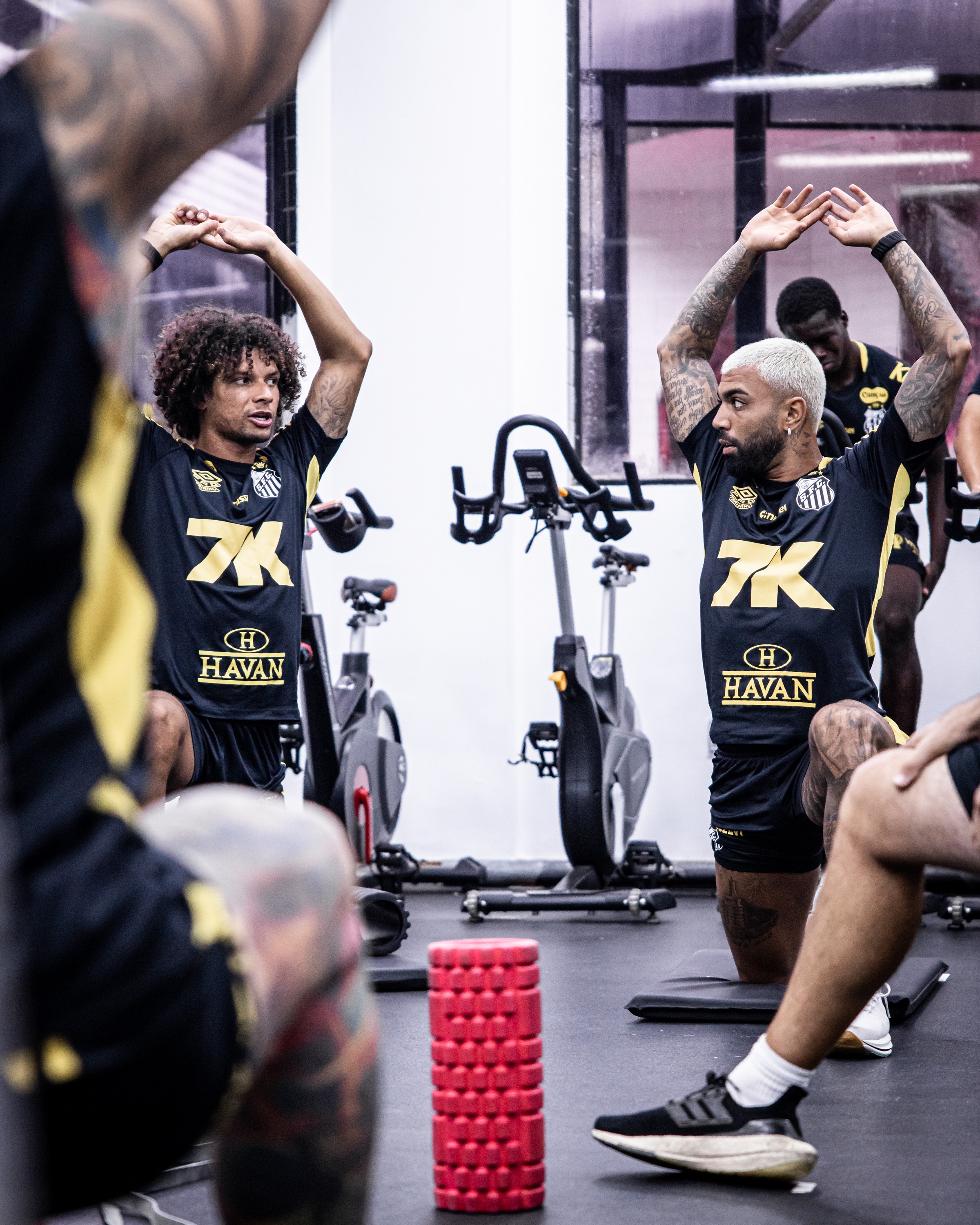 Willian Arão diz que fez lobby com Neymar para ter Gabigol no Santos: "Um prazer correr pa