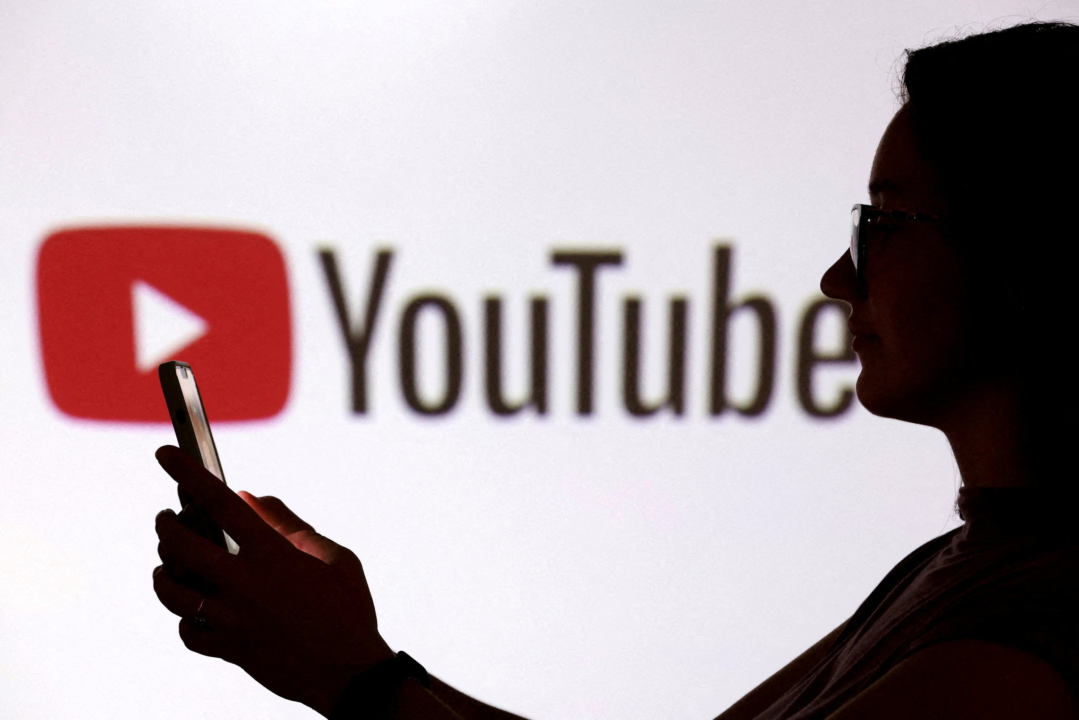 YouTube Caiu? Usuários Brasileiros Relatam Problemas na Plataforma